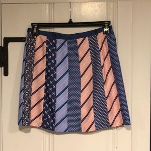 Vineyard Vines tie skirt.